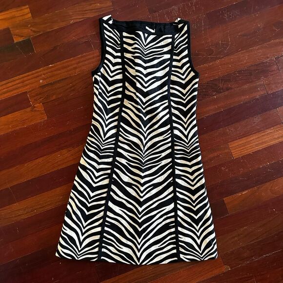 J. Crew Dresses & Skirts - J. Crew Zebra Patterned 100% Linen Dress 0